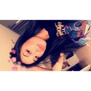 Meet your Posher, Celine